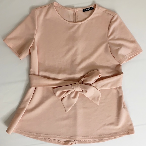 SHEIN Tops - Baby Pink tie front TShirt